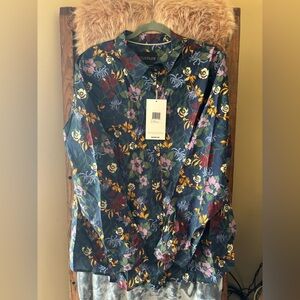 Wildfang women’s 3x Navy Floral the essential long sleeve button-up